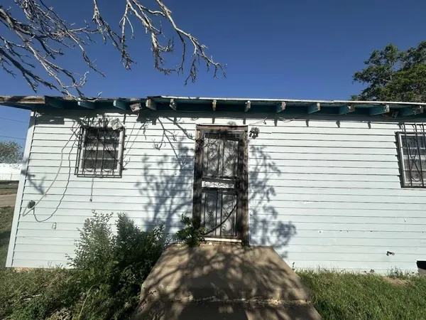$65,700 | 1909 Kokomo Street, Plainview, TX 79072