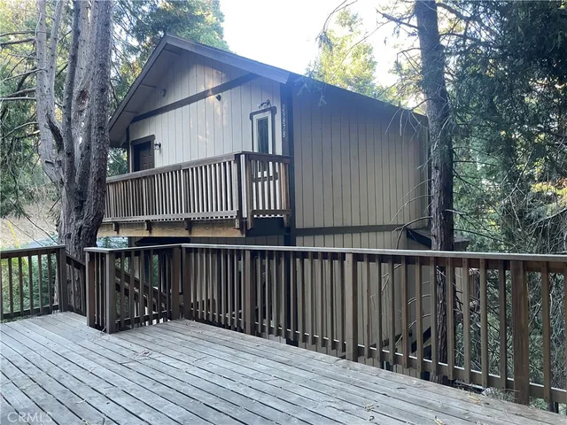 $2,500 | 23878 Lakeview Drive, Crestline, CA 92325