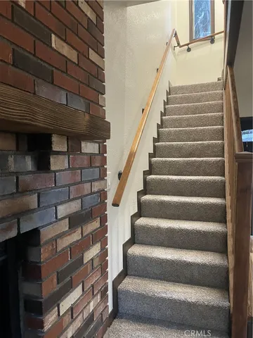 $2,500 | 23878 Lakeview Drive, Crestline, CA 92325