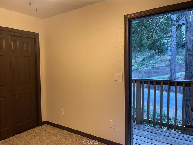 $2,500 | 23878 Lakeview Drive, Crestline, CA 92325