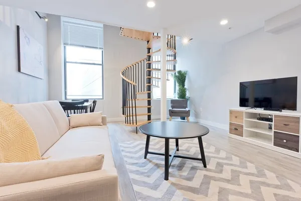 $4,800 | 630 Washington Street, Unit 410, Boston, MA 02111
