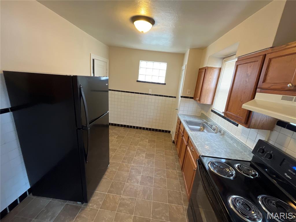 8841 Jennings Station Road Jennings, MO 63136 - Photo 11 of 16