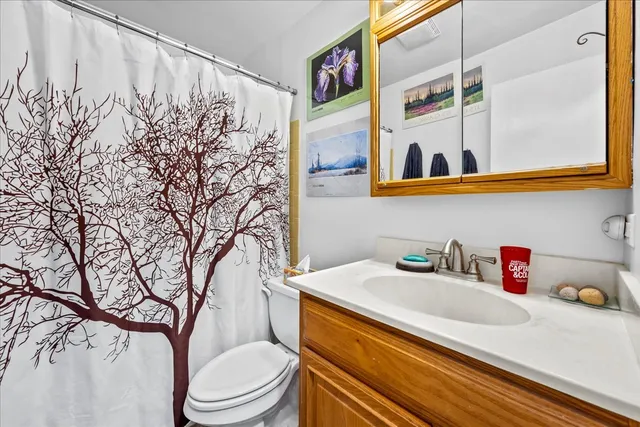 $262,500 | 1052 Southbury Lane, Unit B1, Wheeling, IL 60090