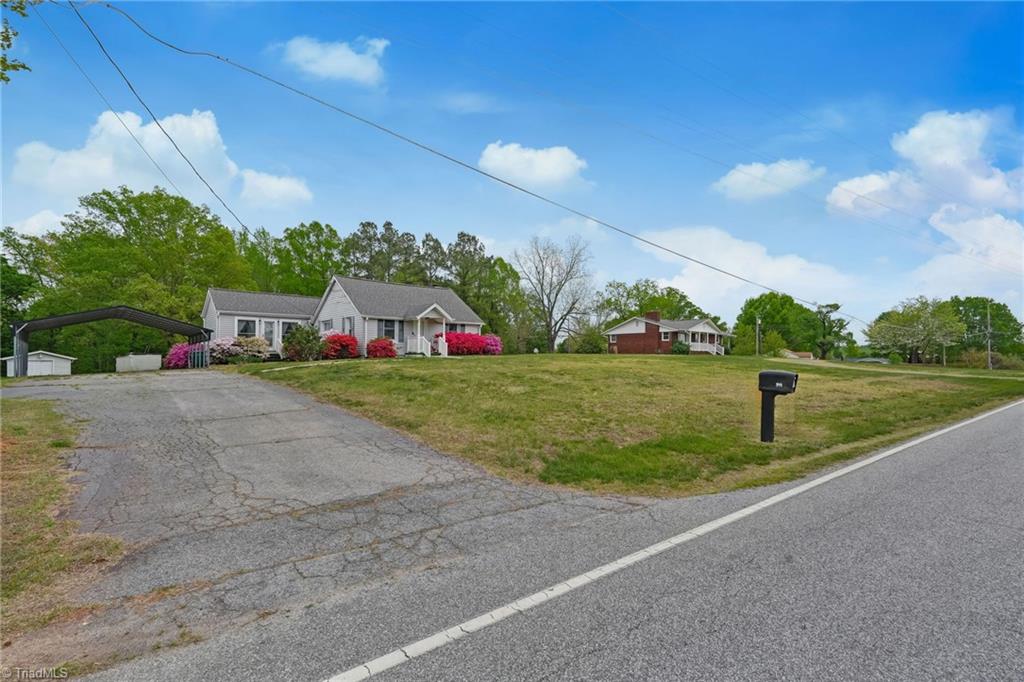 911 Wolf Island Road Reidsville, NC 27320 - Photo 2 of 23