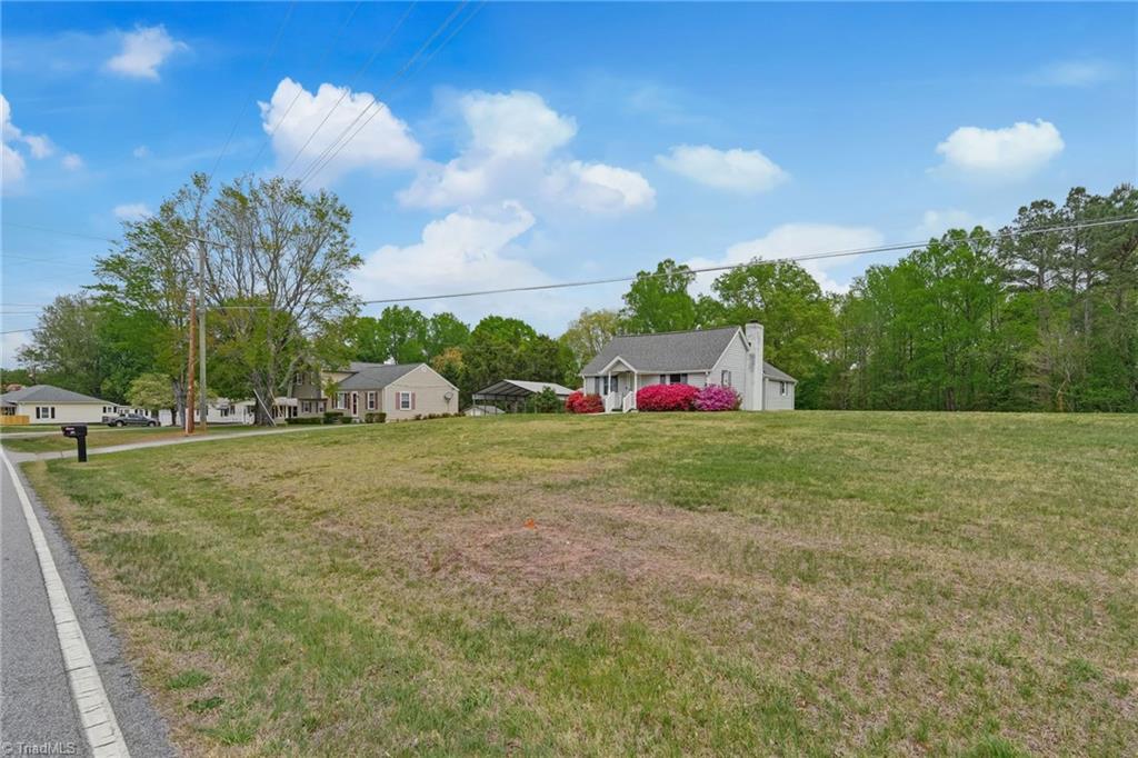 911 Wolf Island Road Reidsville, NC 27320 - Photo 3 of 23 side yard view