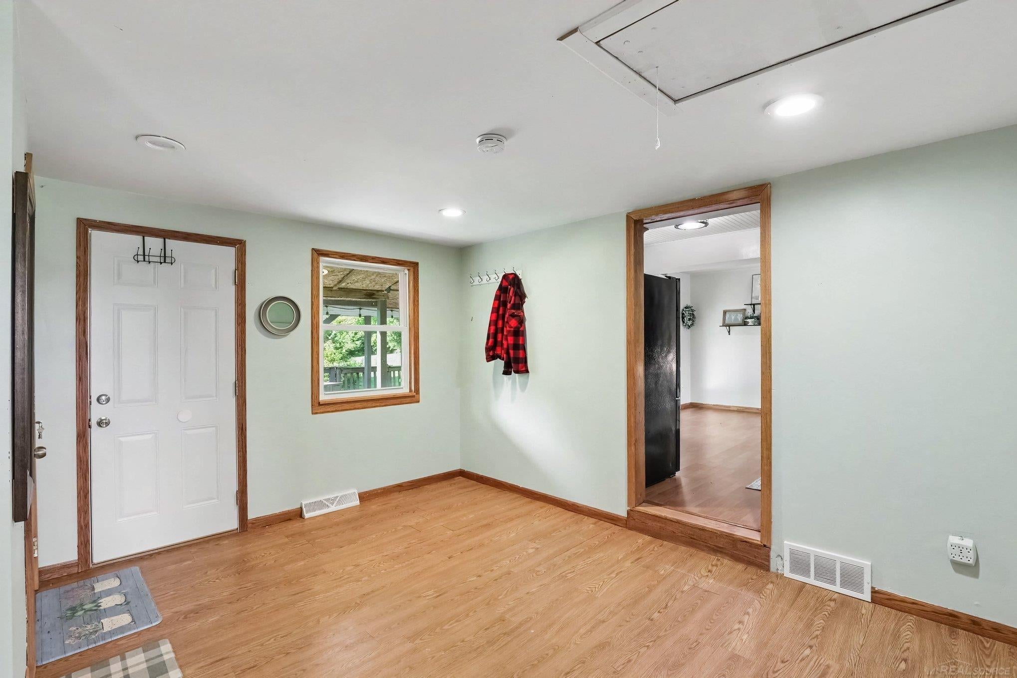 4378 Vernor Road Attica, MI 48412 - Photo 9 of 28 Gallery Image 9