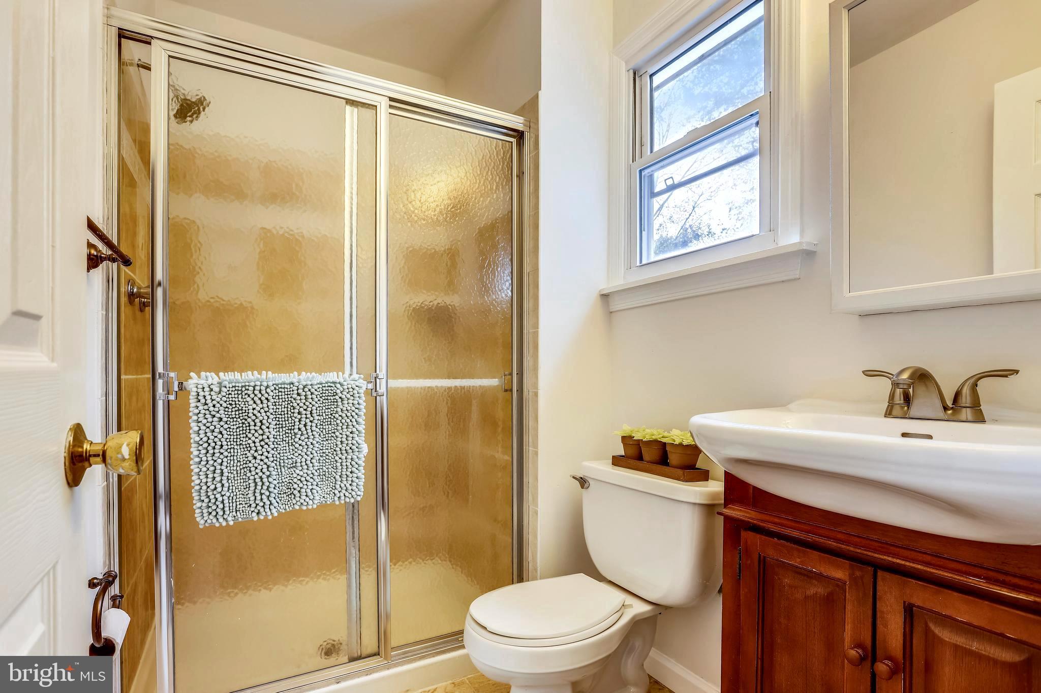 2117 Edgeware Street Silver Spring, MD 20905 - Photo 23 of 30