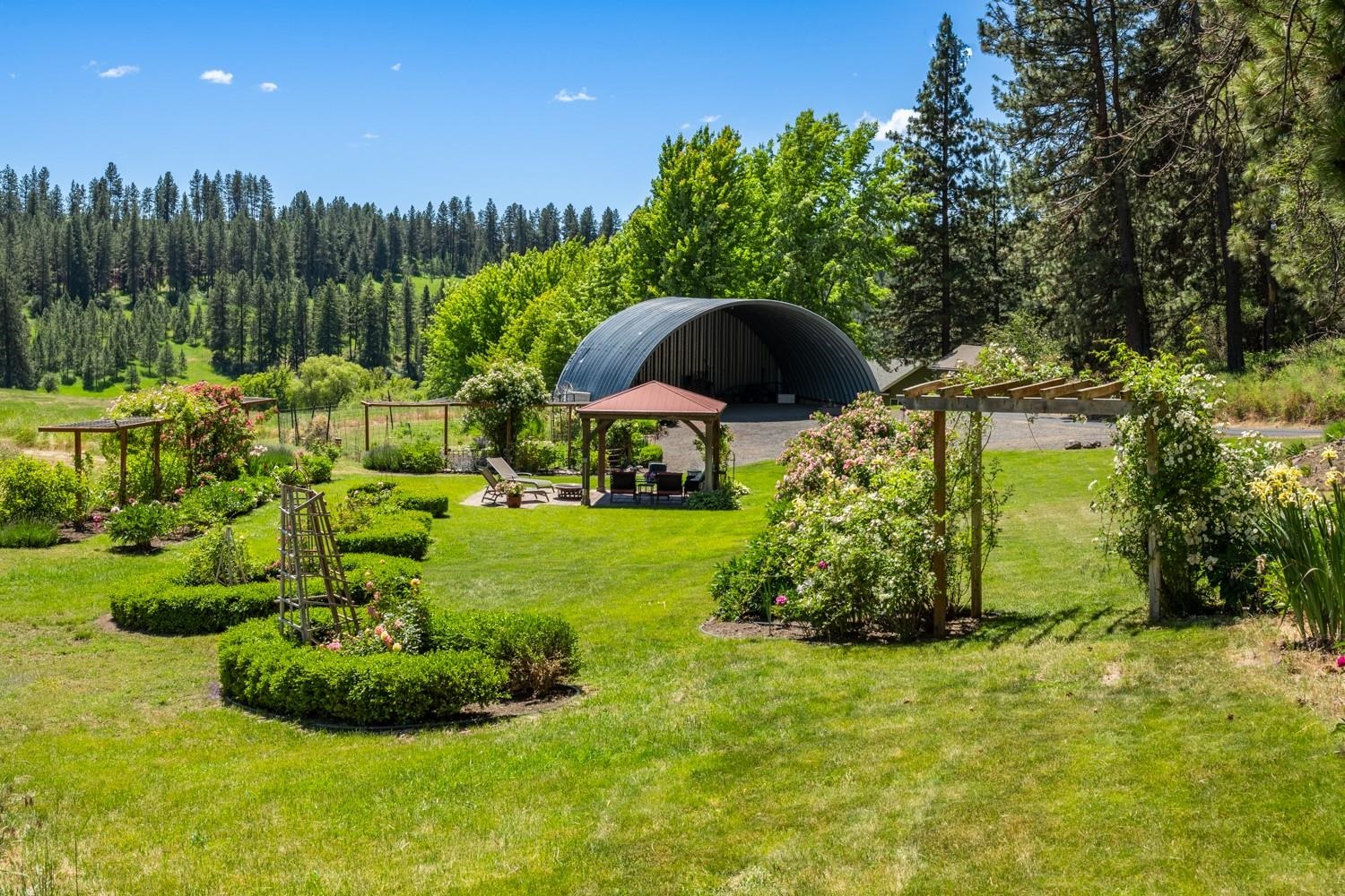 8225 South Regal Road Spokane, WA 99223 - Photo 16 of 50