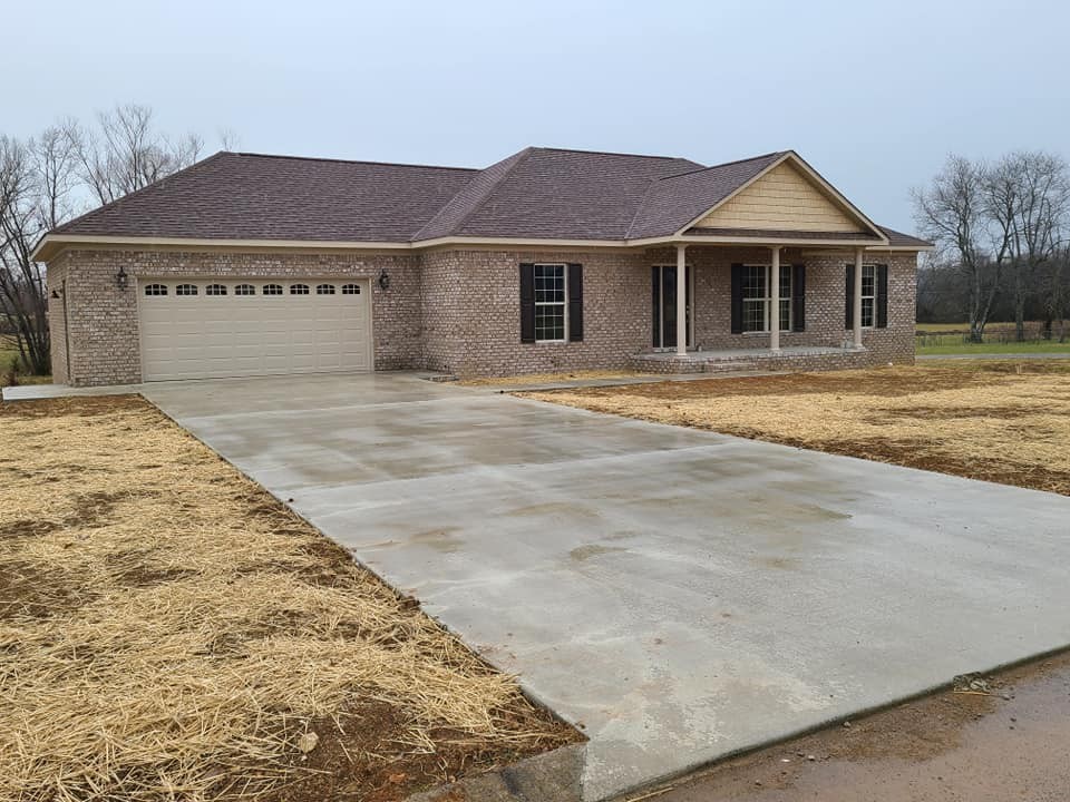1903 Ann Road Lawrenceburg, TN 38464 - Photo 2 of 13 Gallery Image 2