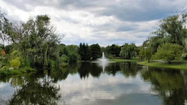 $2,446 | 690 East Algonquin Road, Unit 3312, Schaumburg, IL 60173