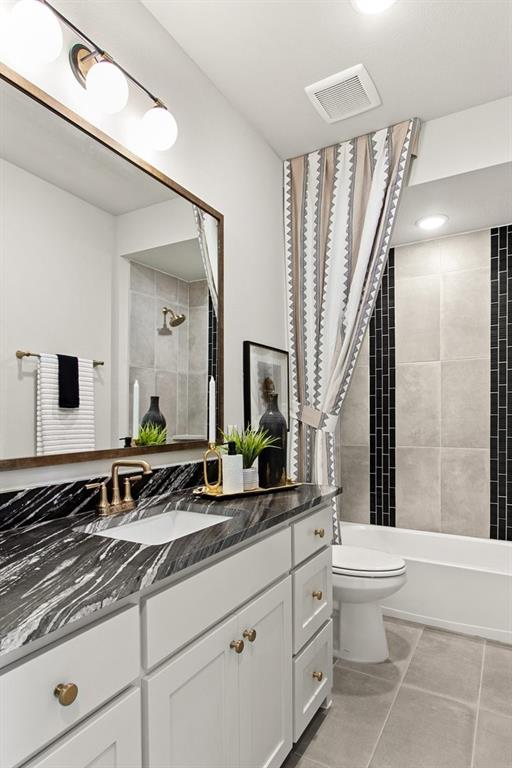 4623 Hawks Trail Oak Point, TX 75068 - Photo 7 of 25 028-9023IndianolaTrail-OakPoint-TX-75068-Bathroom3.jpg-SMALL