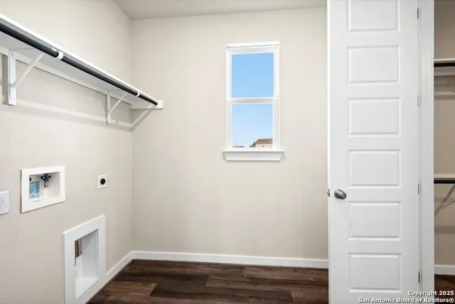 $699,990 | 8131 Wellstone, Schertz, TX 78154