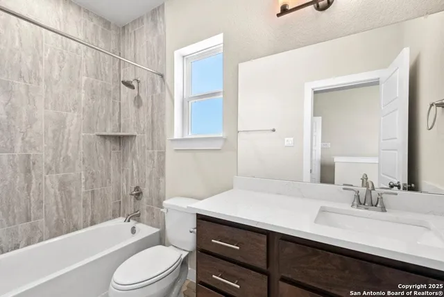 $699,990 | 8131 Wellstone, Schertz, TX 78154