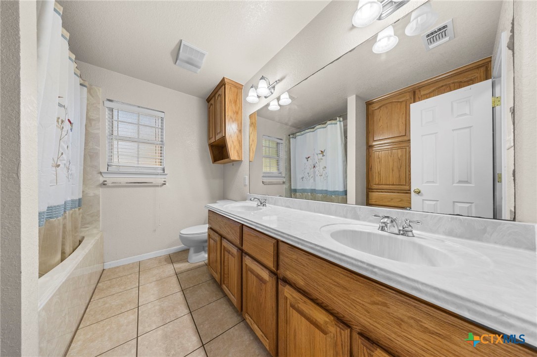 1203 Hummingbird Road Killeen, TX 76542 - Photo 16 of 48