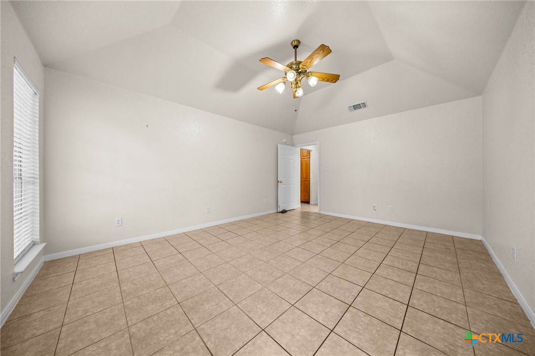 1203 Hummingbird Road Killeen, TX 76542 - Photo 35 of 48