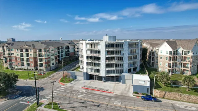 $197,000 | 823 South Water Street, Unit 3F, Corpus Christi, TX 78401