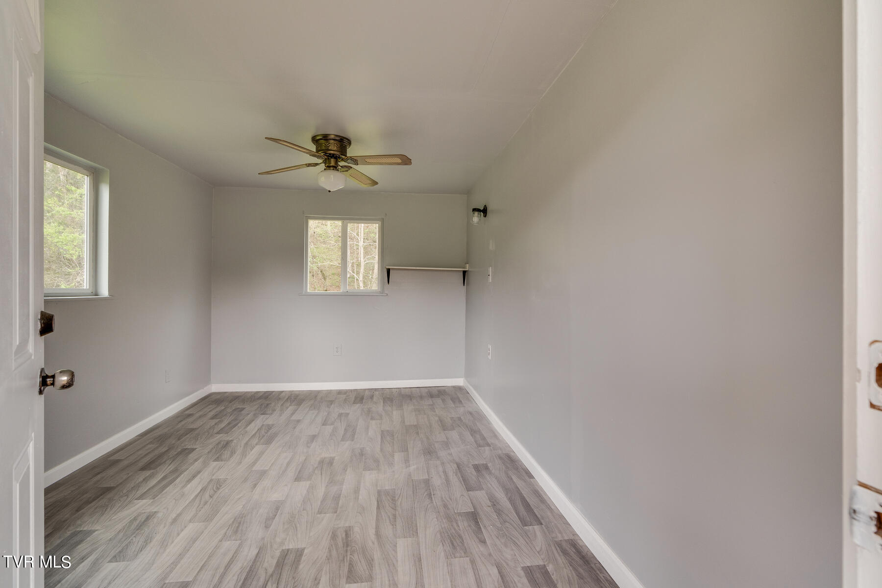 14227 Hunters Valley W Road Duffield, VA 24244 - Photo 24 of 40 023