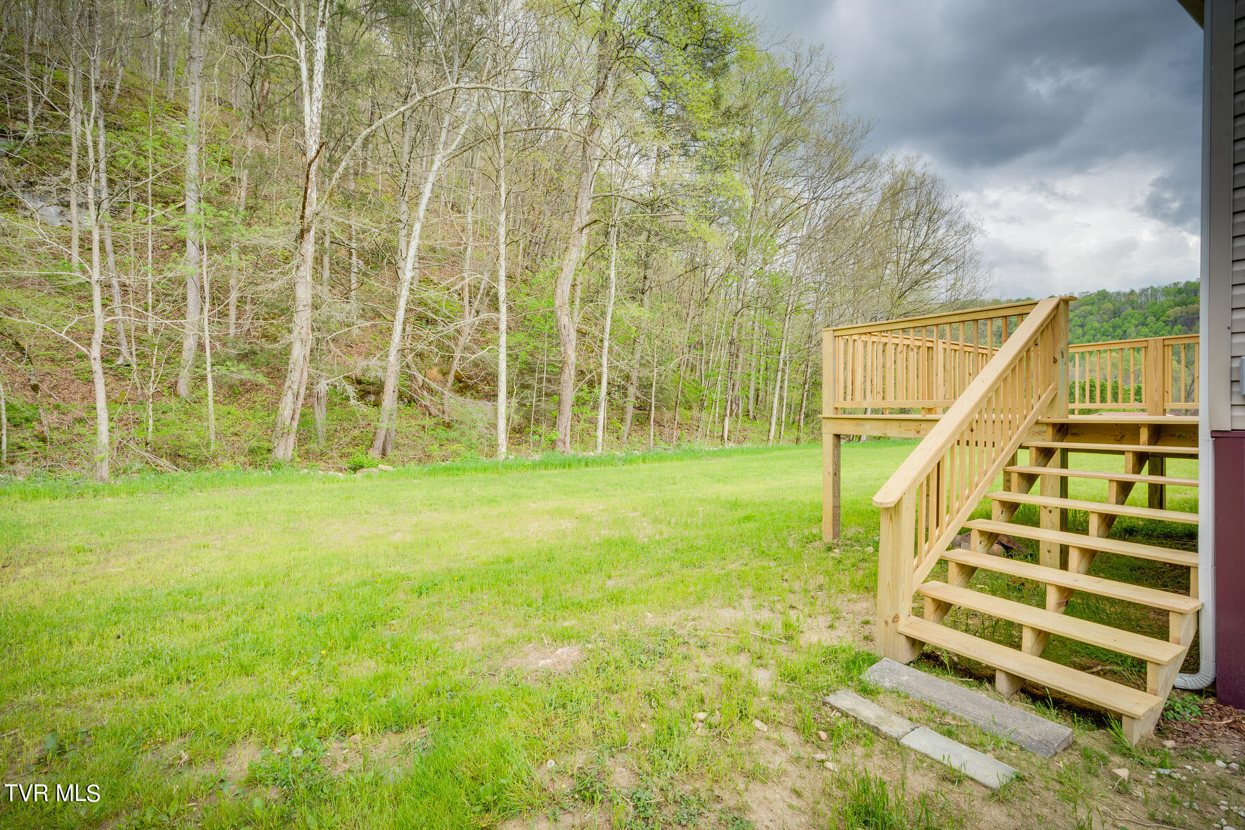 14227 Hunters Valley W Road Duffield, VA 24244 - Photo 27 of 40 026
