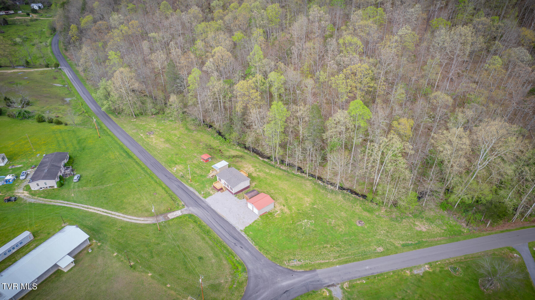 14227 Hunters Valley W Road Duffield, VA 24244 - Photo 36 of 40 105