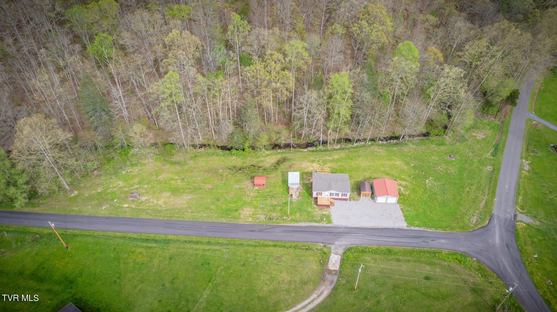 14227 Hunters Valley W Road Duffield, VA 24244 - Photo 39 of 40 102