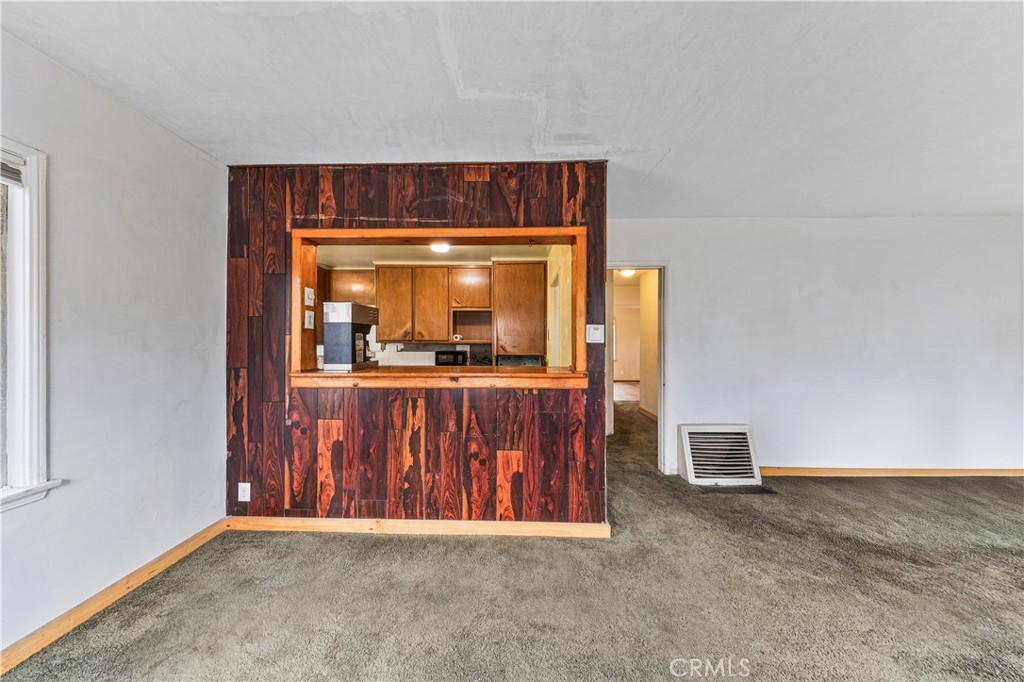 3729 Easy Long Beach, CA 90810 - Photo 21 of 37