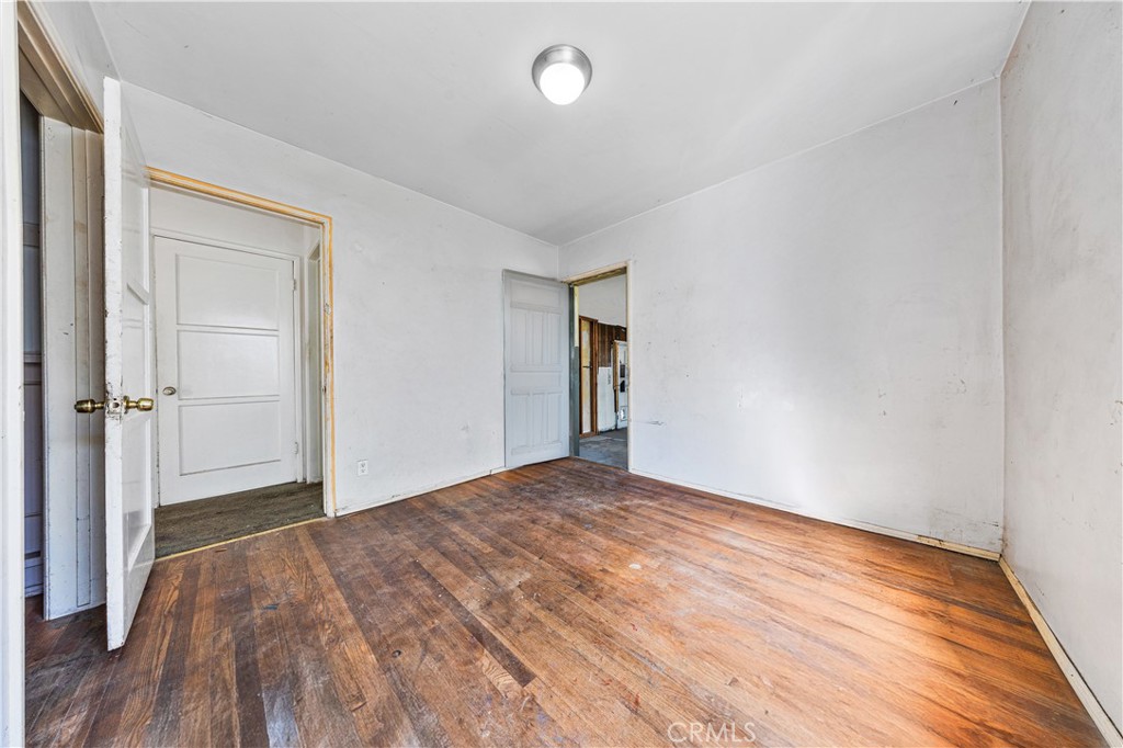 3729 Easy Long Beach, CA 90810 - Photo 30 of 37