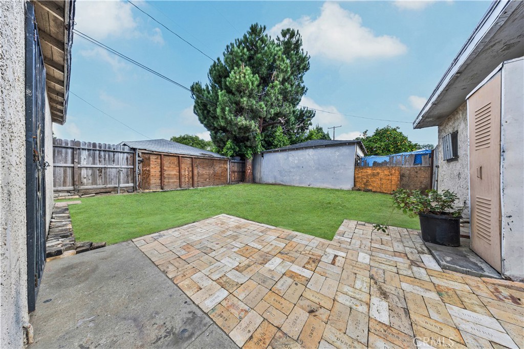 3729 Easy Long Beach, CA 90810 - Photo 34 of 37