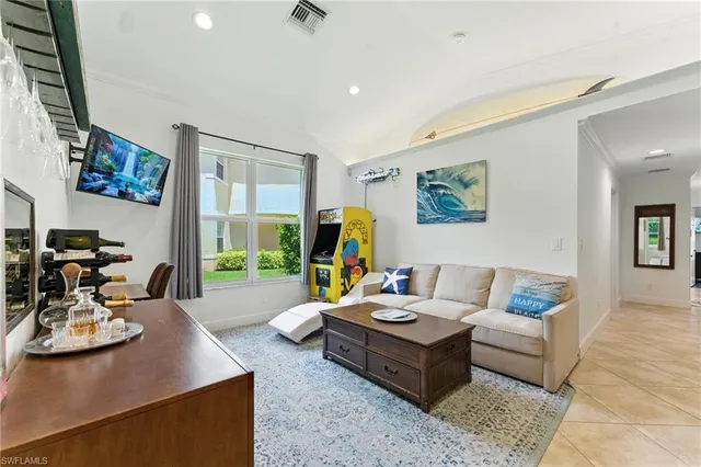 $6,000 | 2085 Painted Palm Drive, Naples, FL 34119