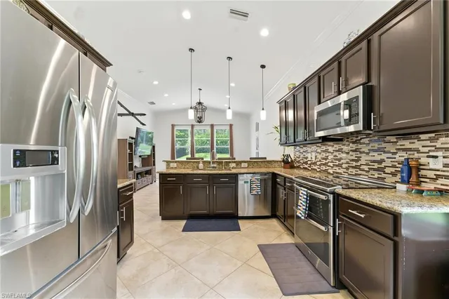 $6,000 | 2085 Painted Palm Drive, Naples, FL 34119