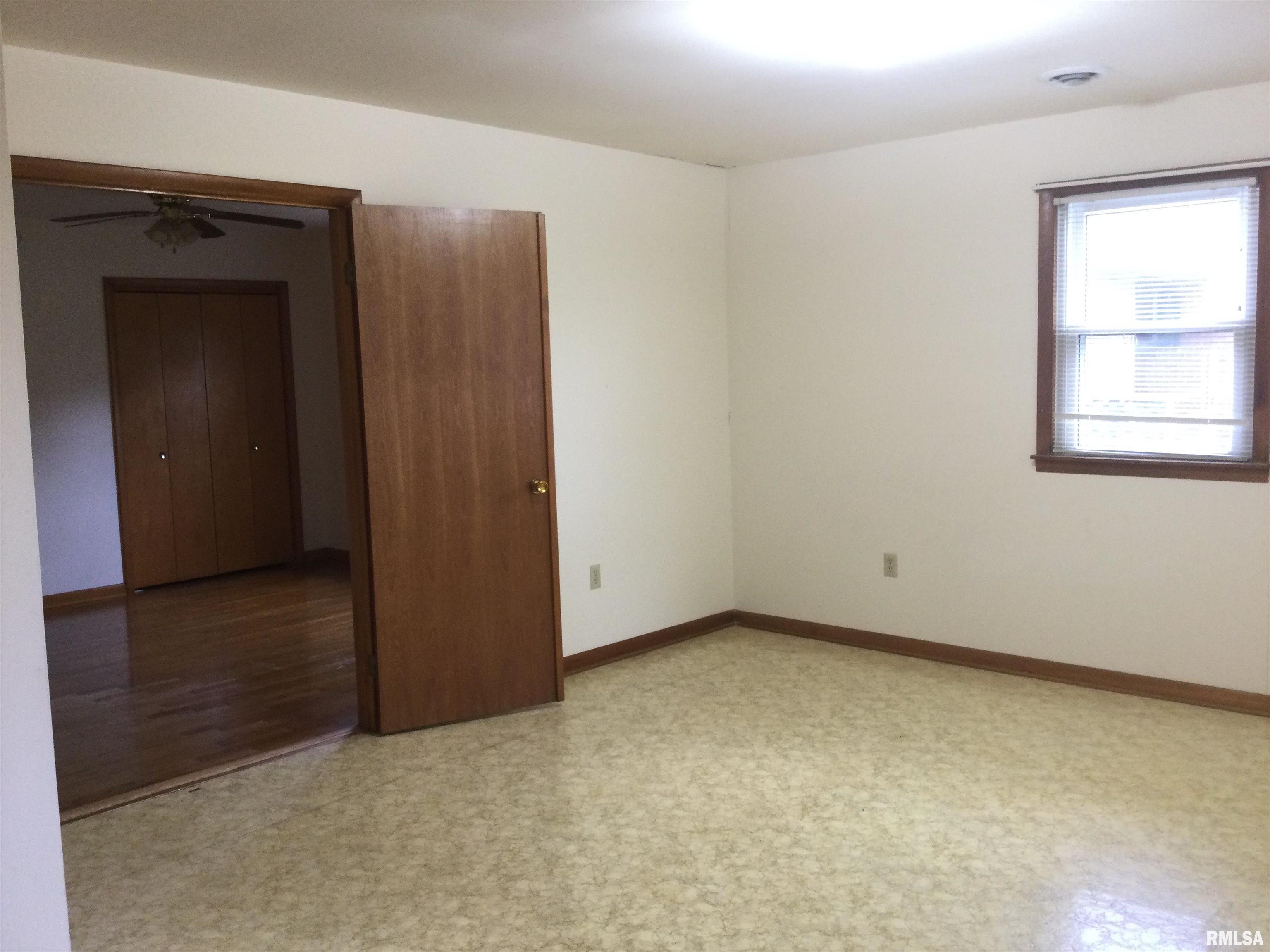436 Springfield Avenue Anna, IL 62906 - Photo 17 of 33 Gallery Image 17