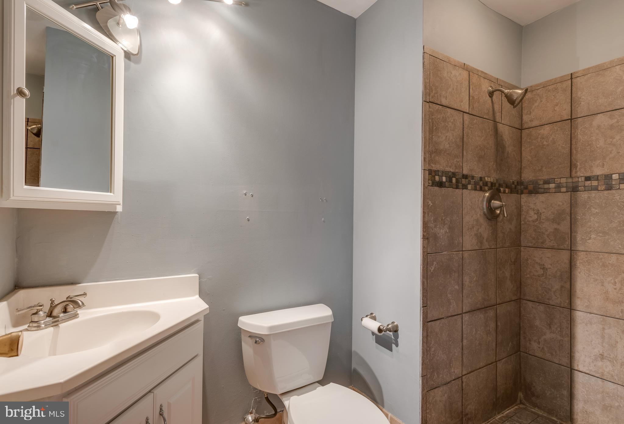 112 Valley Stream Circle Chesterbrook, PA 19087 - Photo 18 of 24 Gallery Image 18