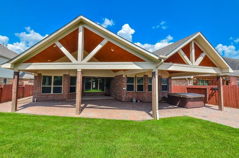 4327 Estes Ridge Lane Katy, TX 77493 - Photo 33 of 37 a patio with table and chairs