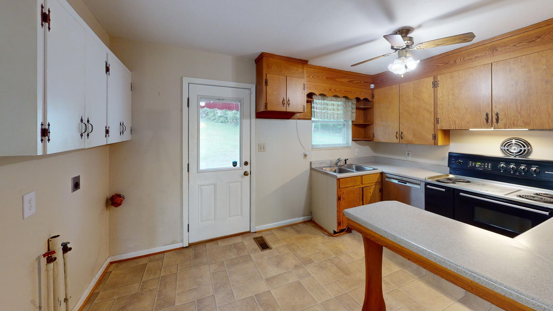 3004 Blue Springs Road Cleveland, TN 37311 - Photo 7 of 19 3004-Blue-Springs-Kitchen