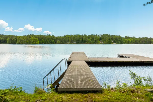 $1,299,000 | 74 Lincoln Lane, Newcastle, ME 04553