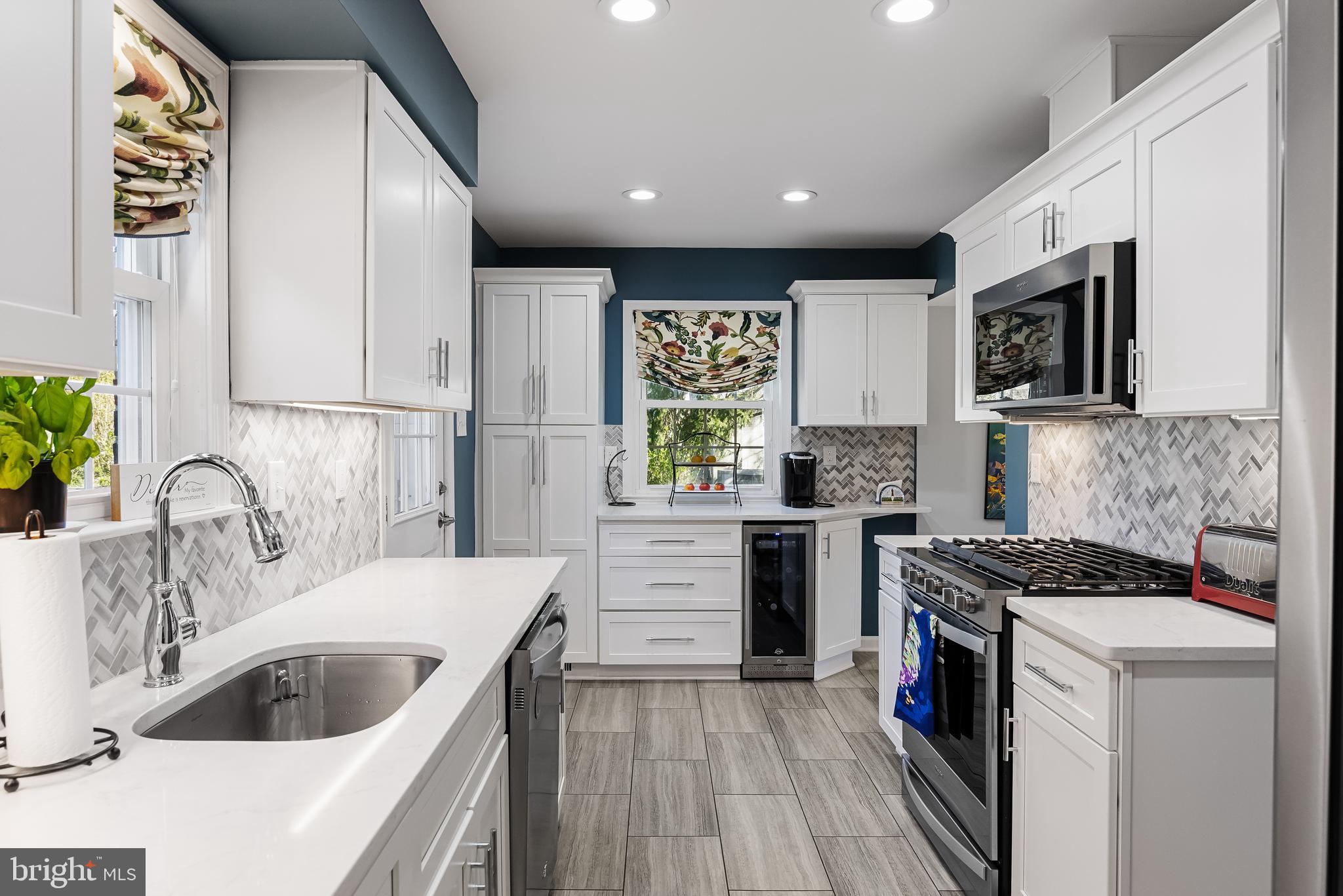 112 Merion Road Cherry Hill, NJ 08002 - Photo 11 of 41 BEAUTIFUL NEW KITCHEN