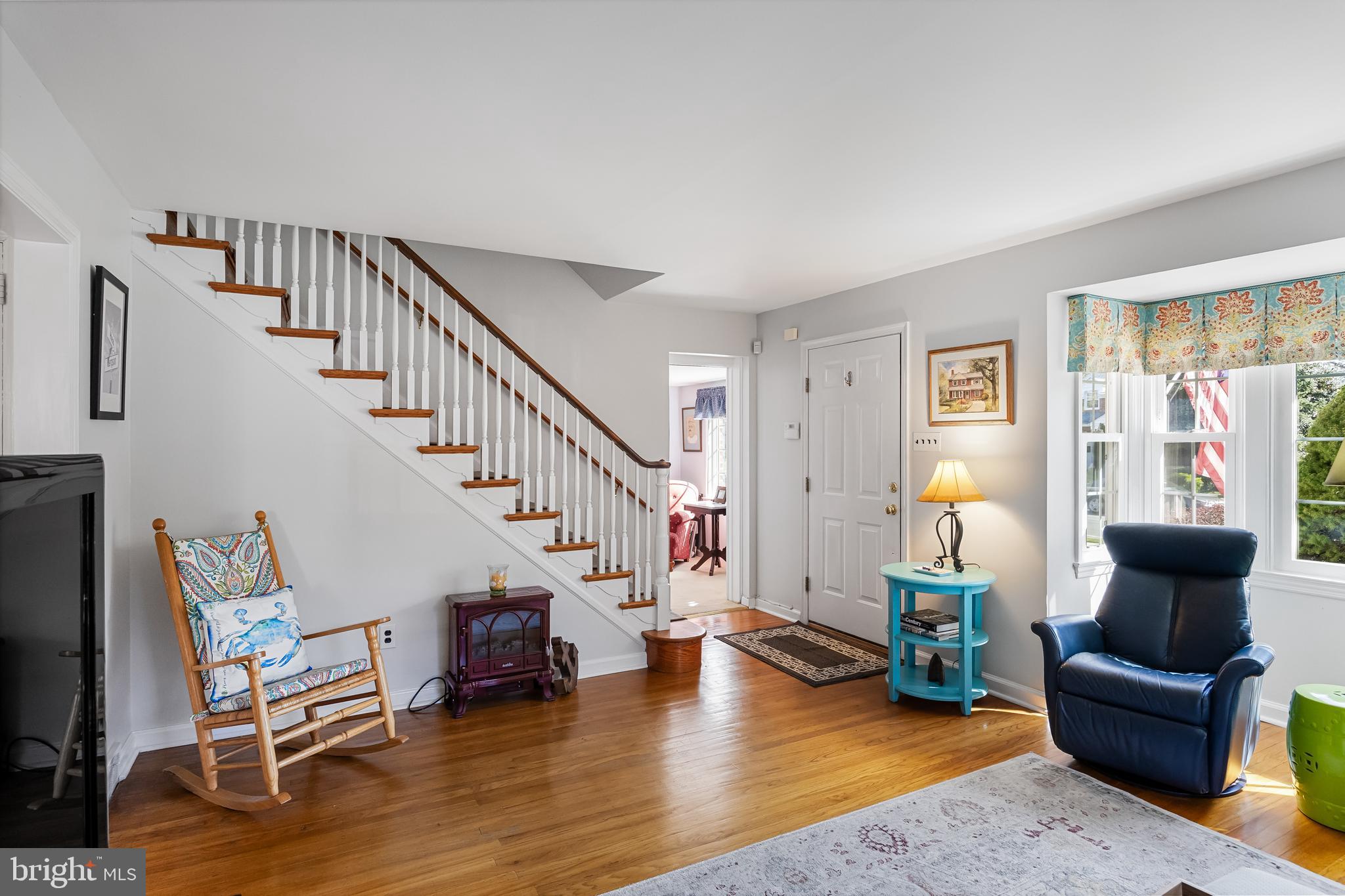 112 Merion Road Cherry Hill, NJ 08002 - Photo 7 of 41 LIVING ROOM VIEW TOWARDS OFFICE