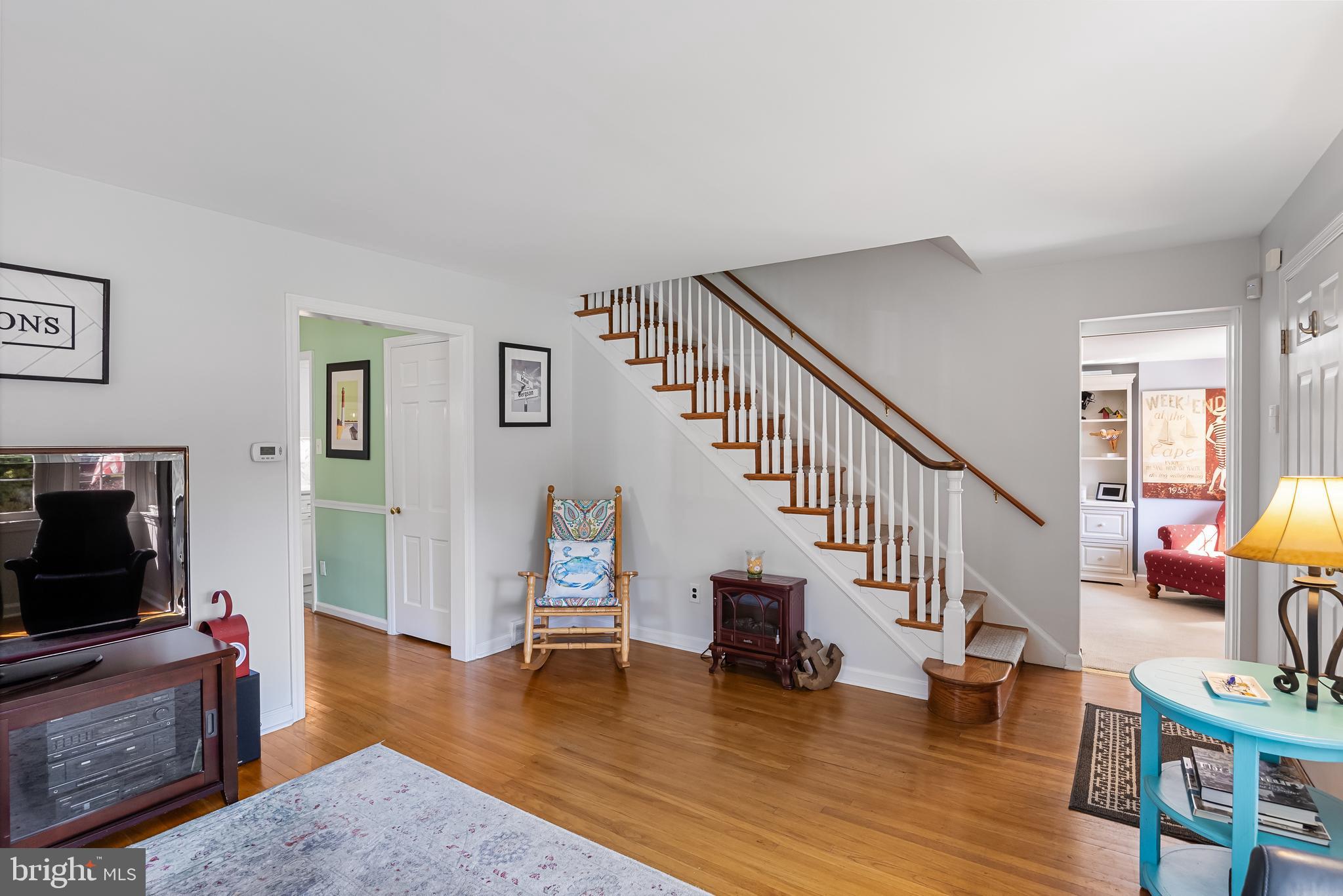 112 Merion Road Cherry Hill, NJ 08002 - Photo 8 of 41 HARDWOOD FLOORS