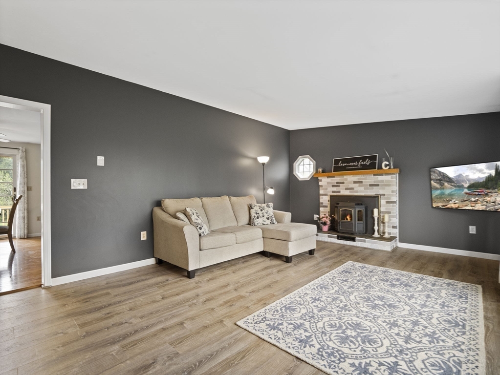 723 S Road Templeton, MA 01468 - Photo 9 of 42