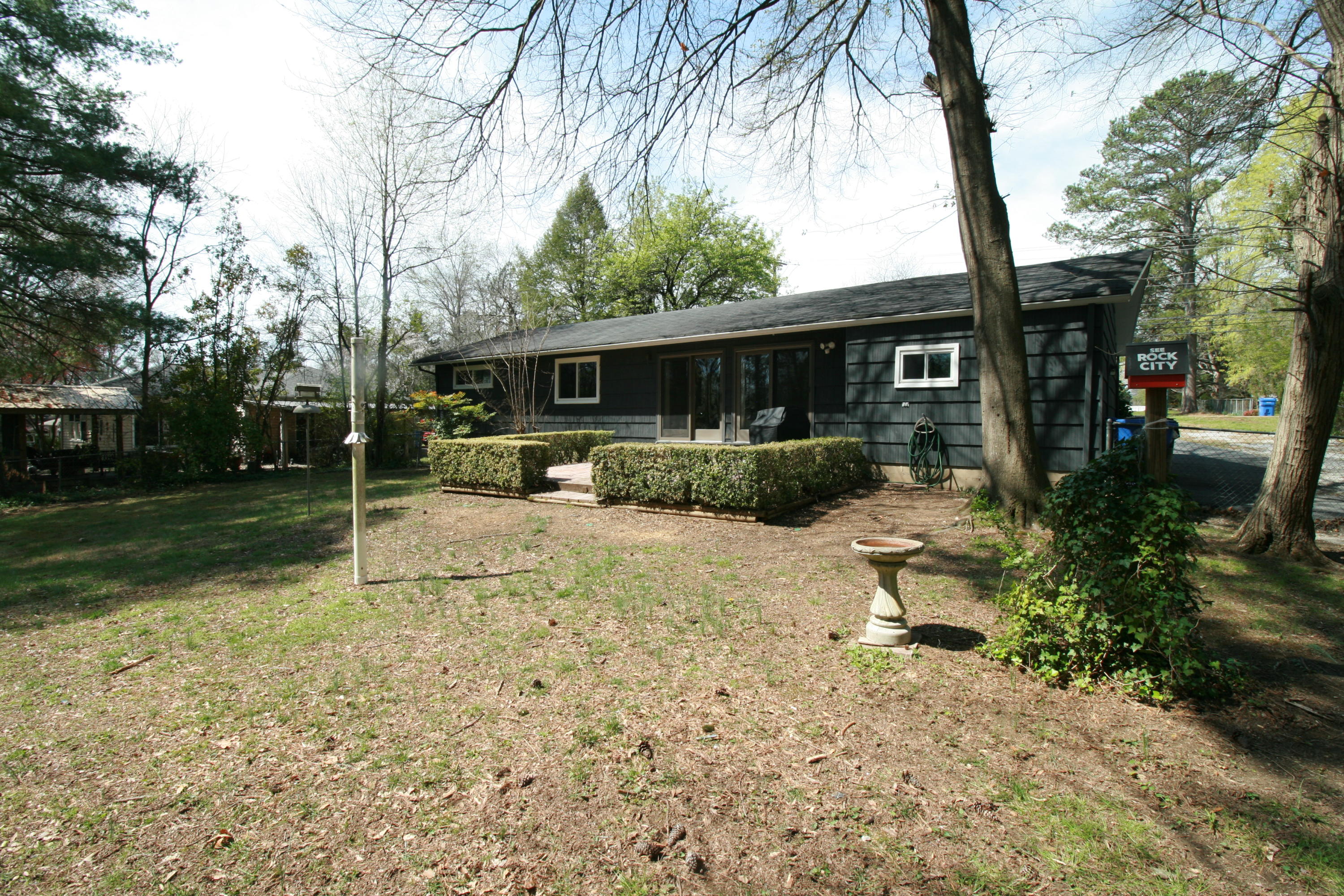 832 Julian Road Chattanooga, TN 37421 - Photo 16 of 19 Back of house