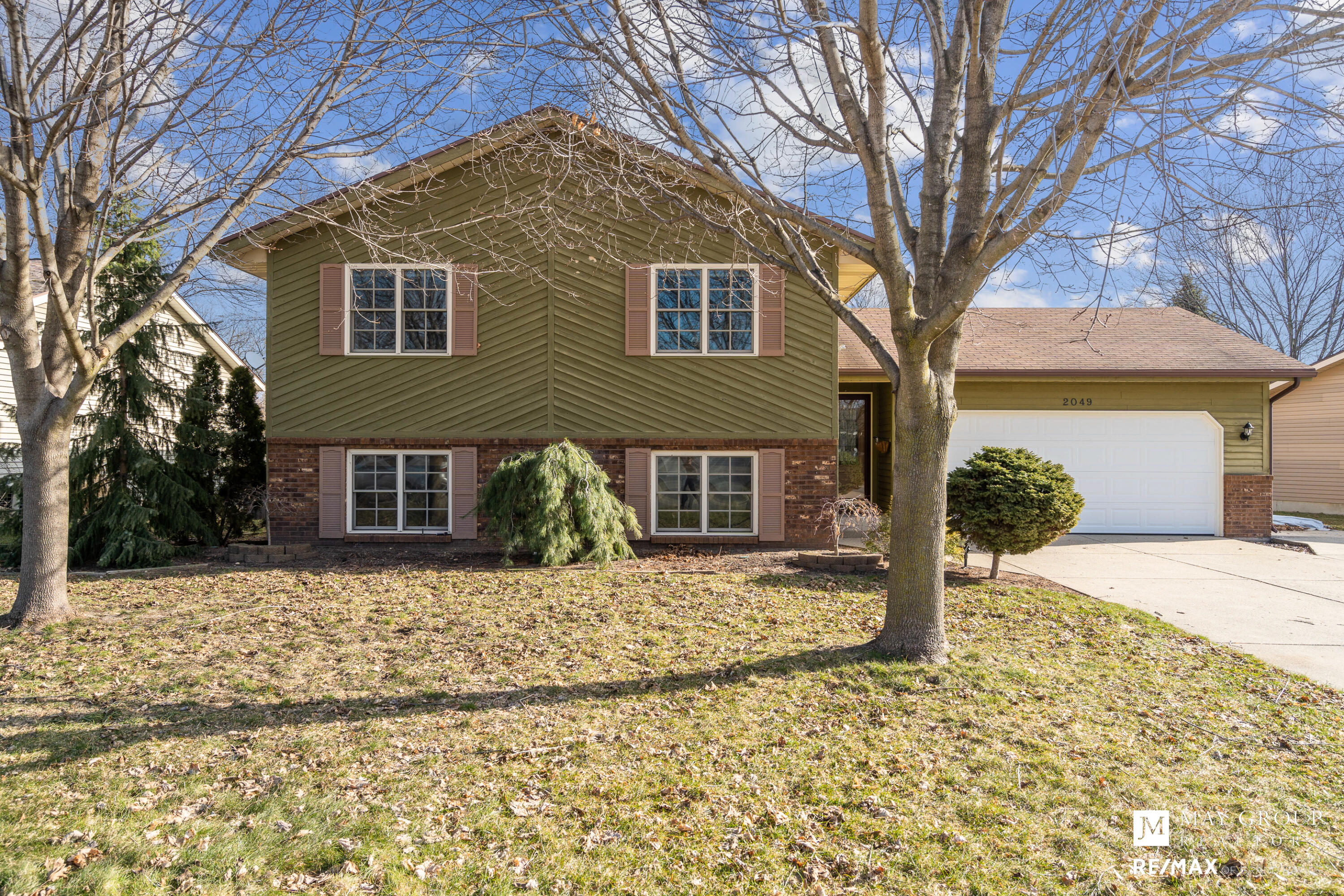 2049 Tyler Street Jenison, MI 49428 - Photo 1 of 31 Front View