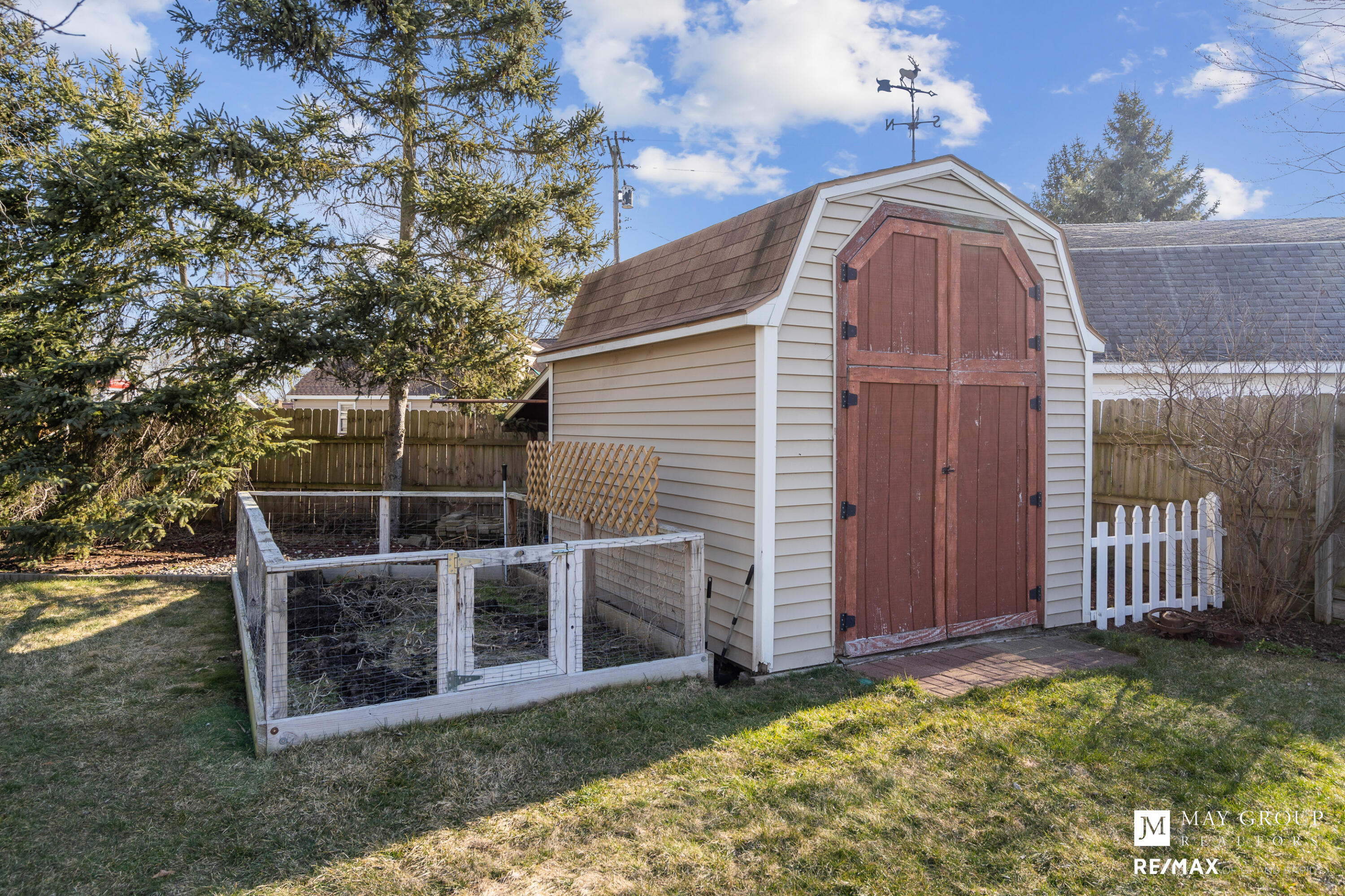 2049 Tyler Street Jenison, MI 49428 - Photo 26 of 31 Shed with Garden Area