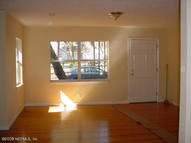 3237 Bliss Road Orange Park, FL 32065 - Photo 3 of 9 Living Room