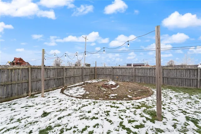 $245,900 | 9057 Woodford Drive, Charlestown, IN 47111