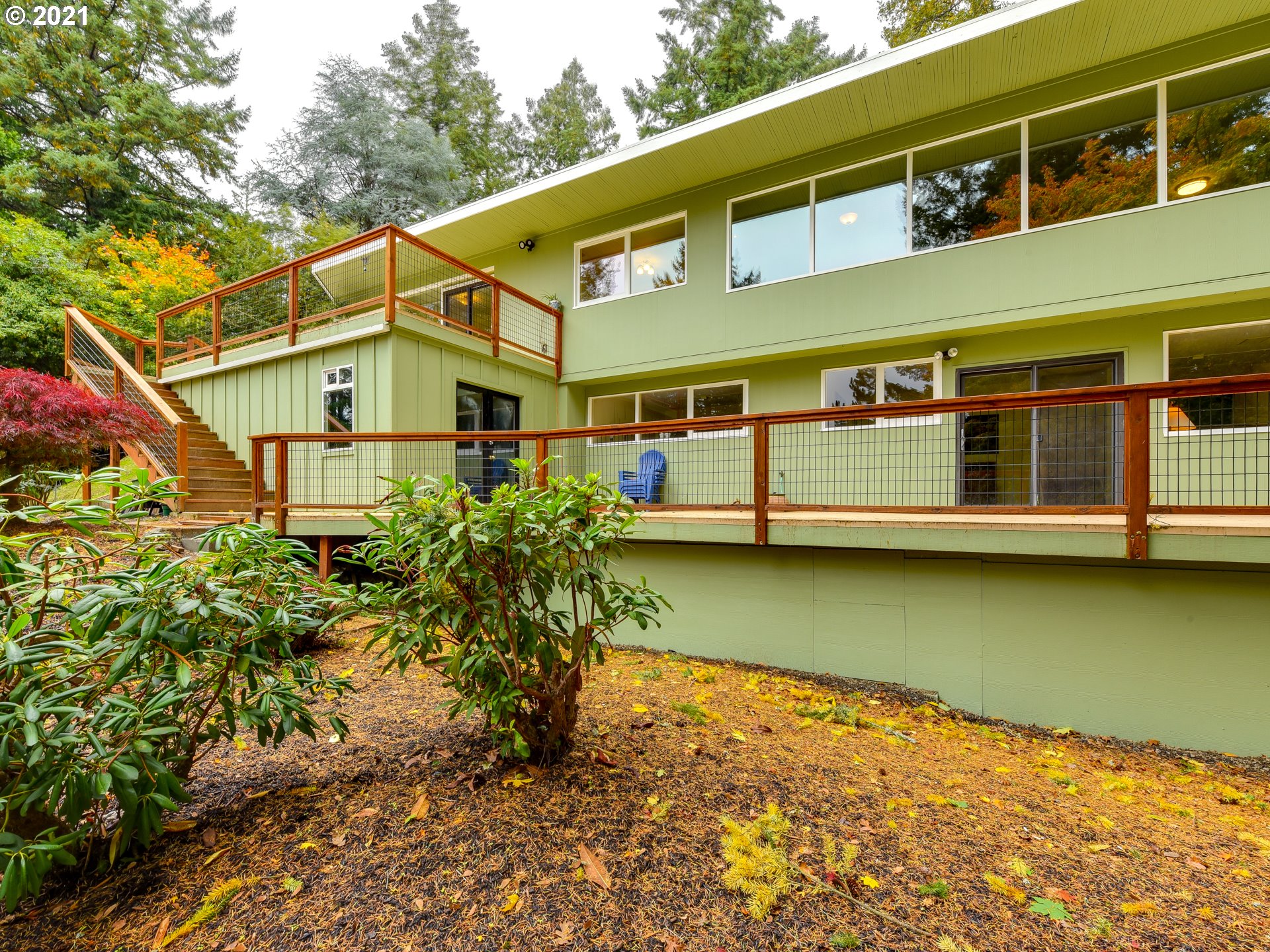 5620 Southwest Alfred Court Portland, OR 97219 - Photo 27 of 32 Gallery Image 27