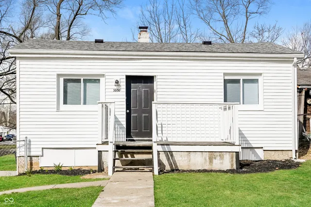 $1,385 | 3050 South Roena Street, Indianapolis, IN 46241