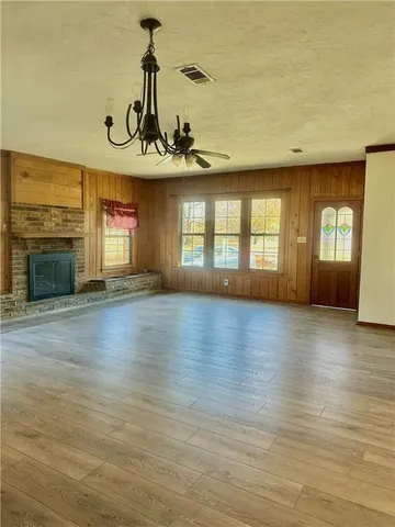 $165,000 | 210 Holly Moore Drive, Pineville, LA 71360