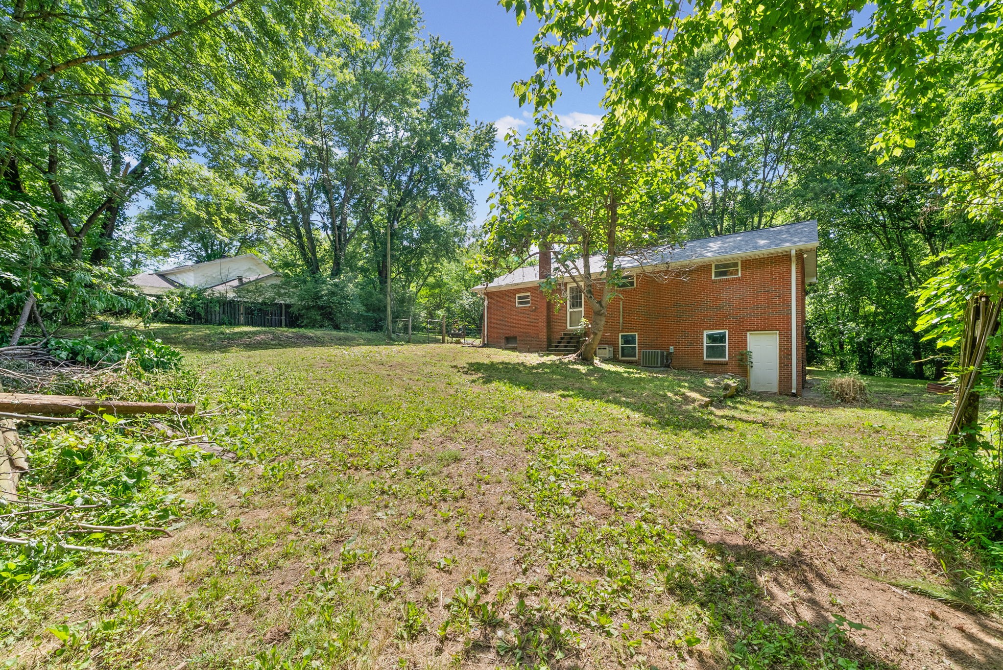1011 Issac Clifton Road Chapmansboro, TN 37035 - Photo 24 of 34