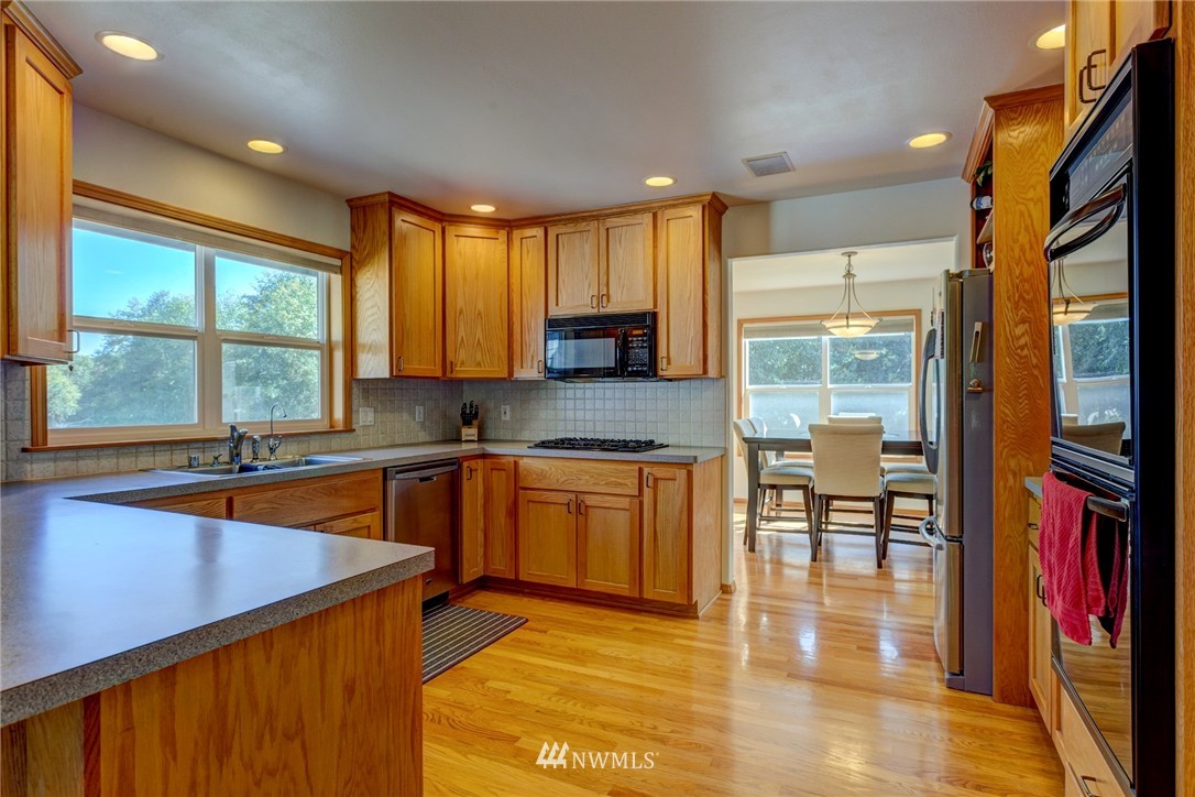 2106 Brown Road Ferndale, WA 98248 - Photo 4 of 24
