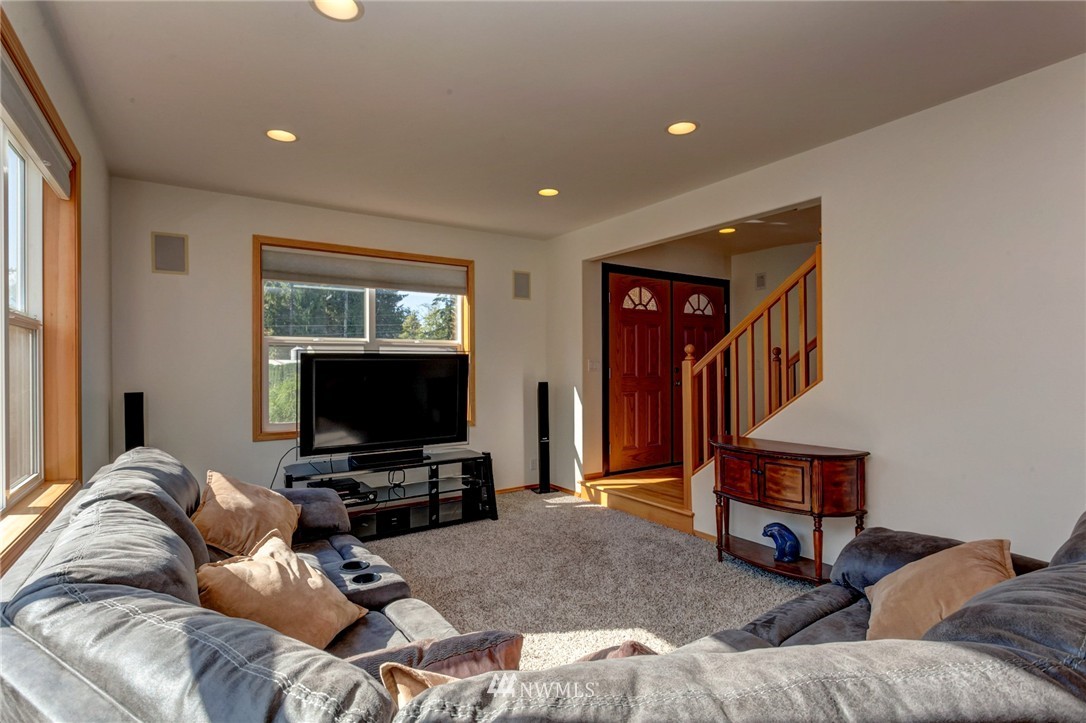 2106 Brown Road Ferndale, WA 98248 - Photo 10 of 24