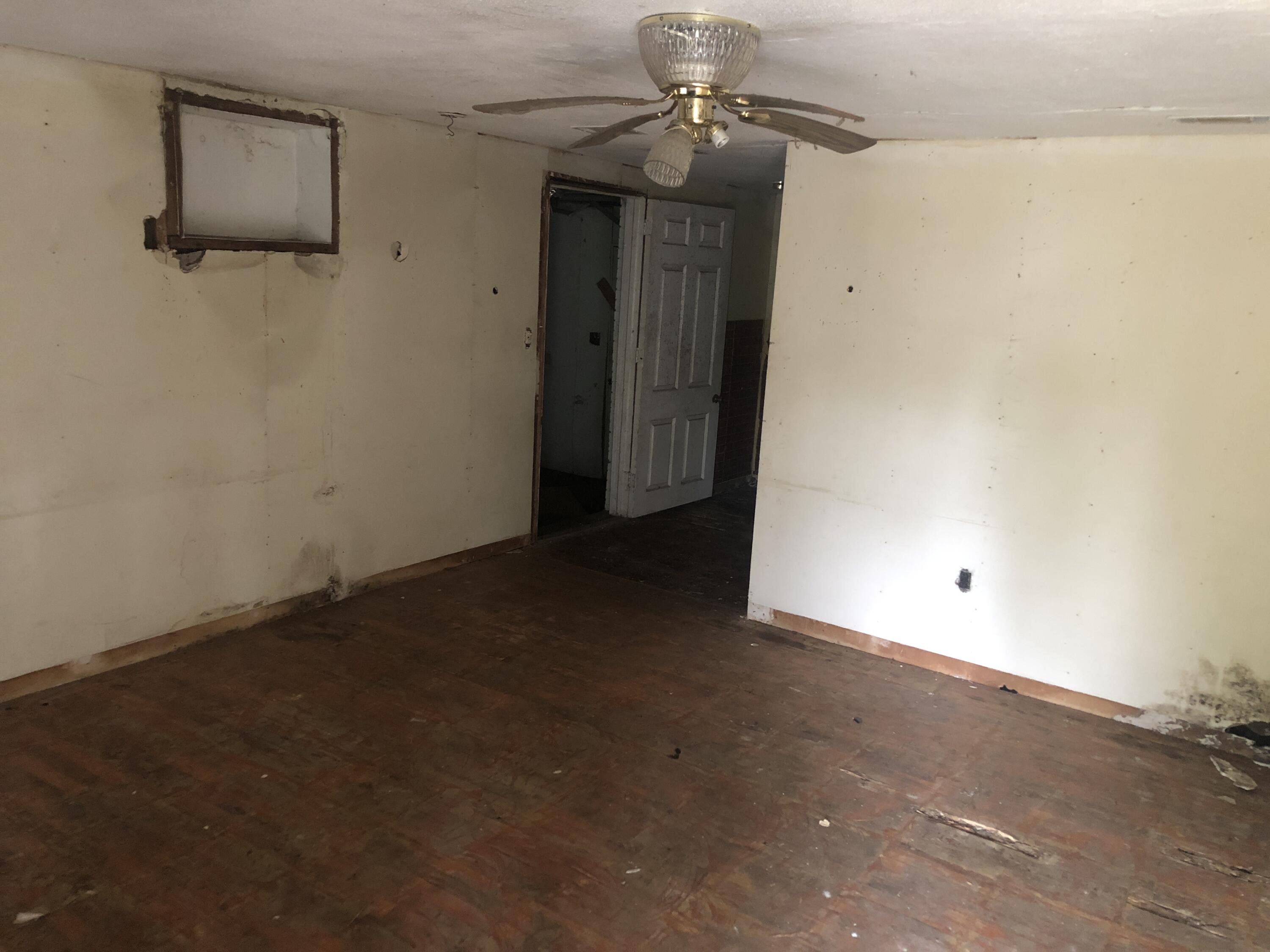 2141 Bayvale Road Augusta, GA 30909 - Photo 2 of 4 Photo Apr 16, 15 53 54
